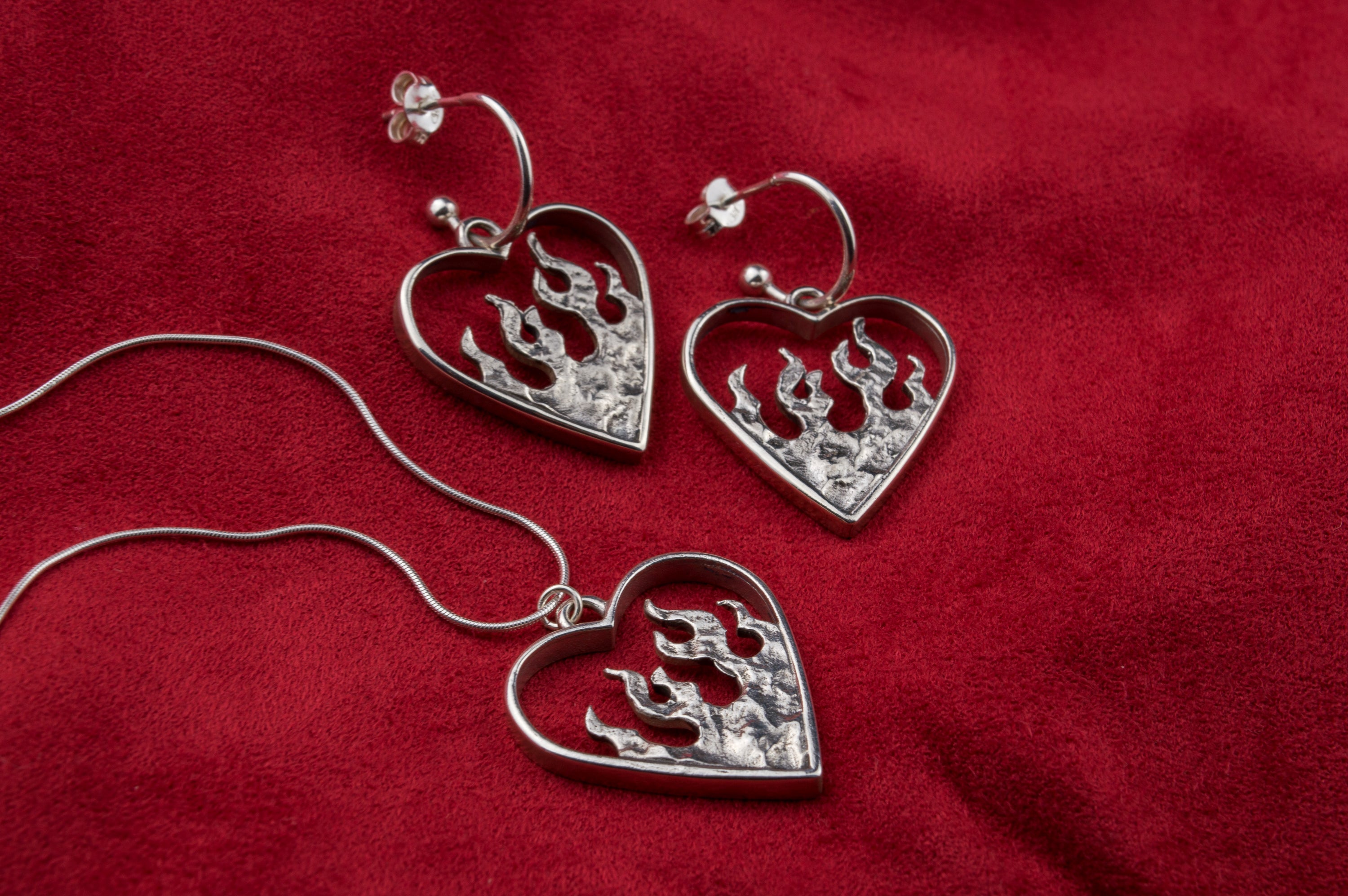 Ren Jewelry | Eros Pendant & Earrings | Valentines day