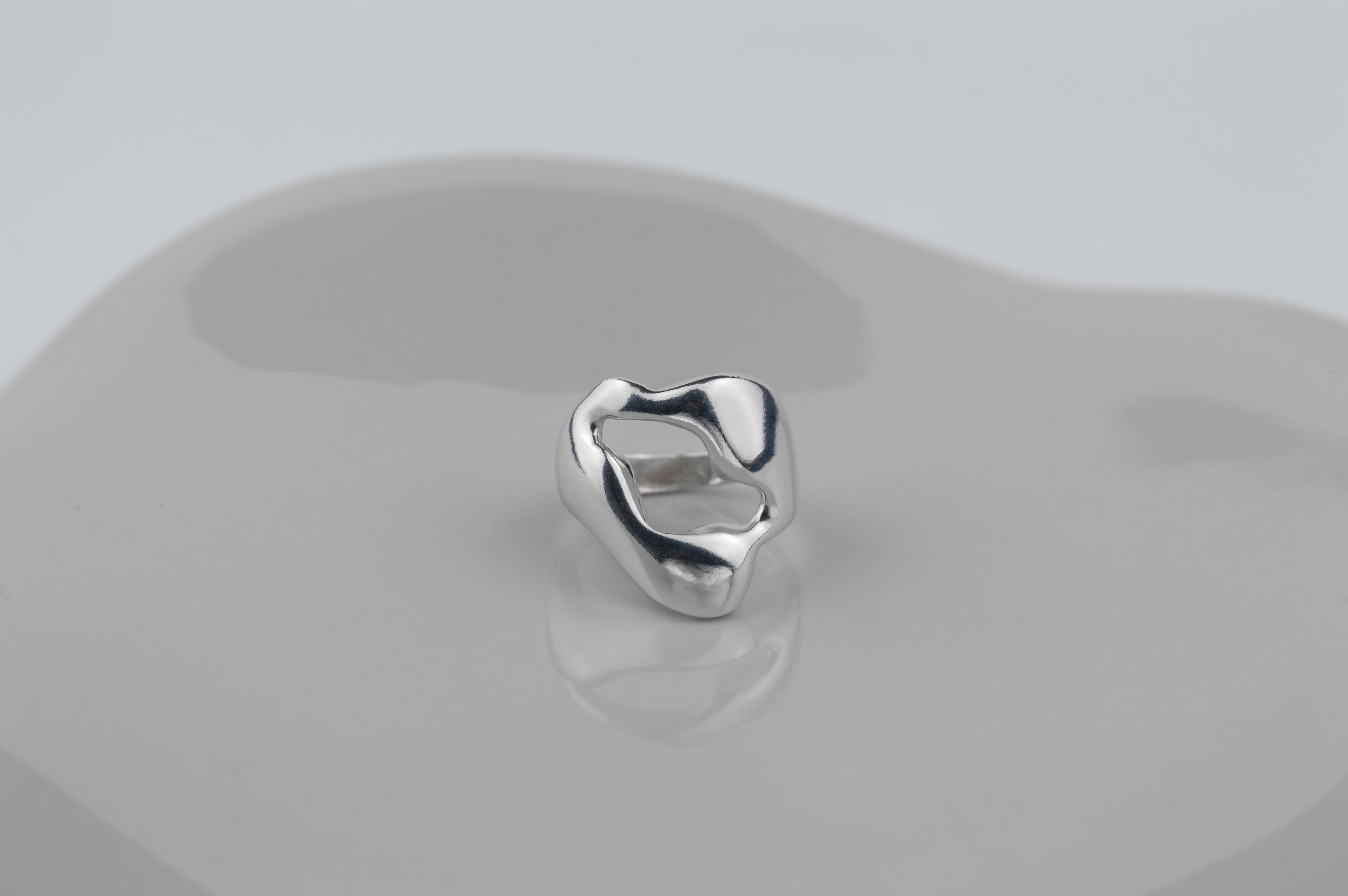 Ren Jewelry - Handcrafted Silver 925 - Melt Collection - Melt Rift Ring